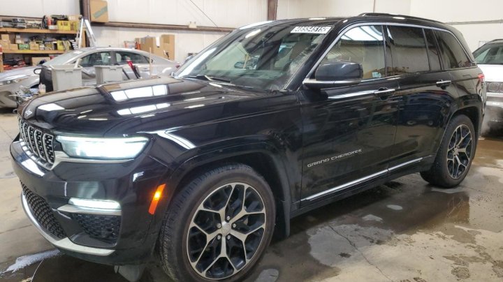 JEEP Grand Cherokee SUMMIT 2024