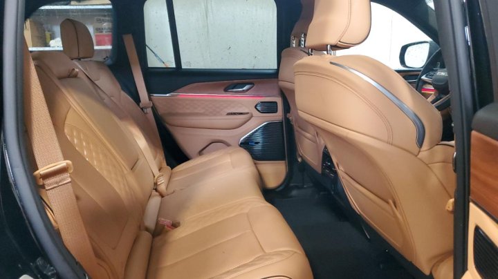 JEEP Grand Cherokee SUMMIT 2024