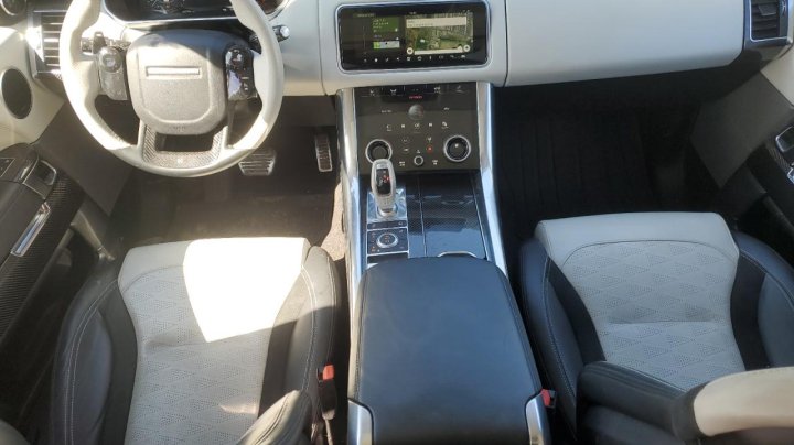 Land Rover Range Rover SVR 2022