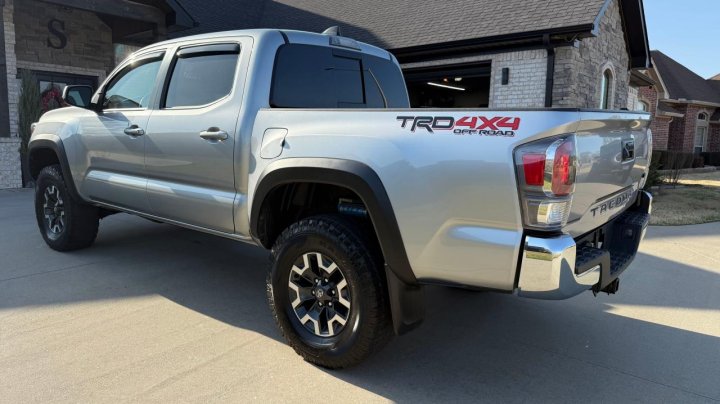 Toyota TACOMA DOUBLE CAB 2022