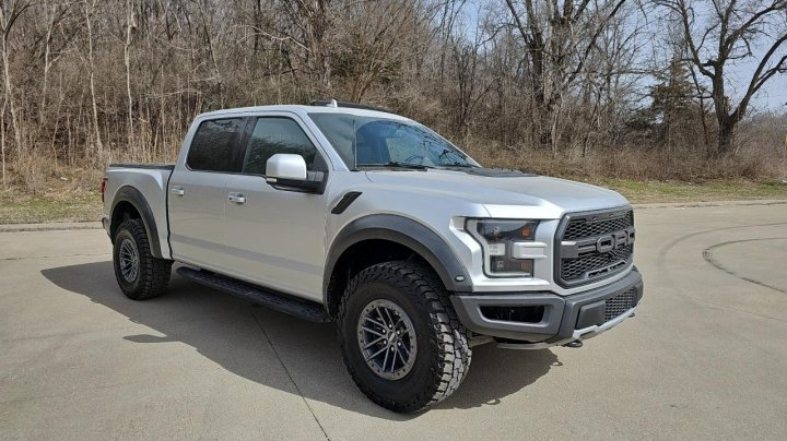 Ford F-150 RAPTOR 2019
