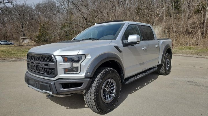 Ford F-150 RAPTOR 2019