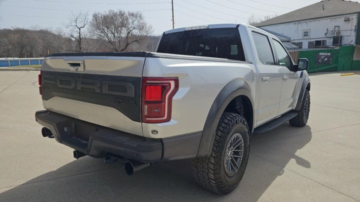 Ford F-150 RAPTOR 2019