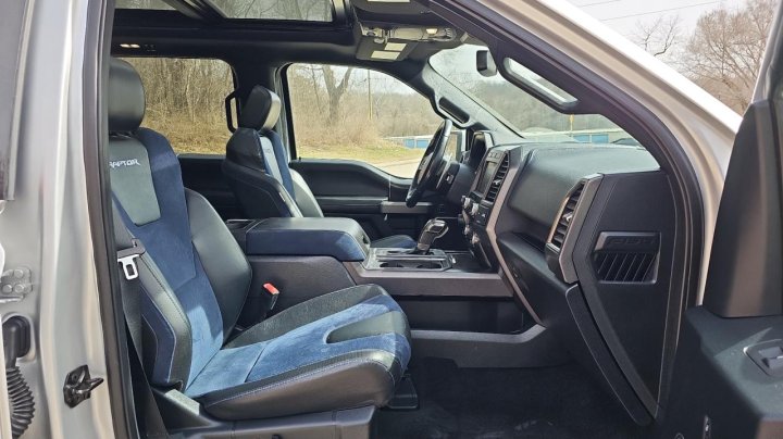 Ford F-150 RAPTOR 2019