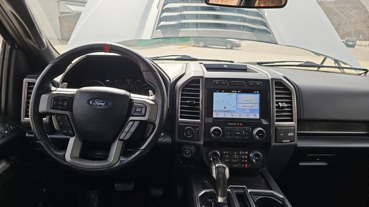 Ford F-150 RAPTOR 2019