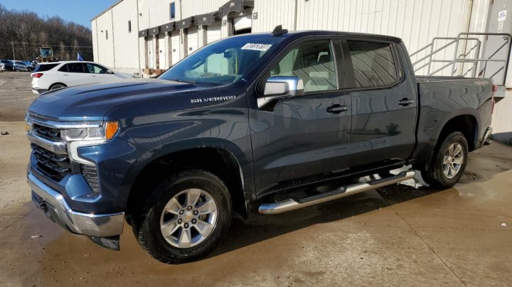Chevrolet Silverado  2022