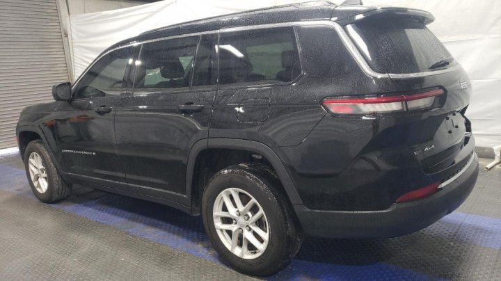 JEEP Grand Cherokee L LAREDO 2022