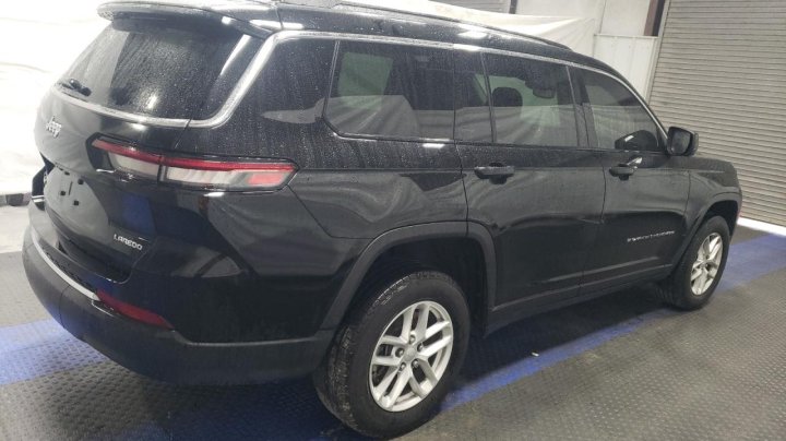 JEEP Grand Cherokee L LAREDO 2022