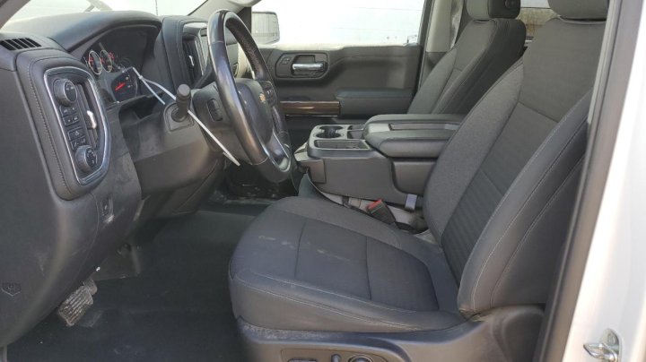 Chevrolet Silverado K1500 LT 2021