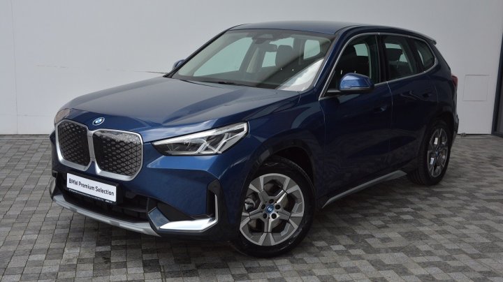BMW iX1 xDrive30 2025