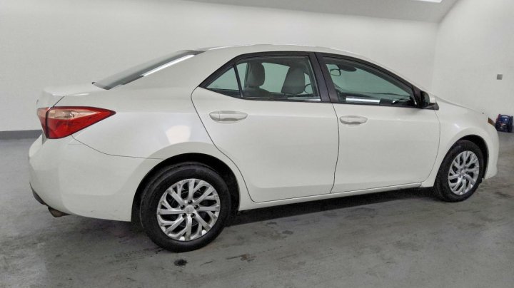 Toyota Corolla  2018