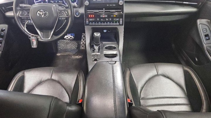 Toyota Avalon  2019