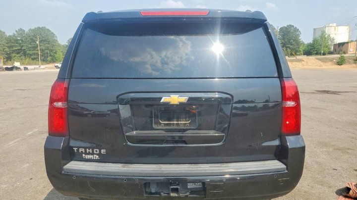 Chevrolet Tahoe  2015