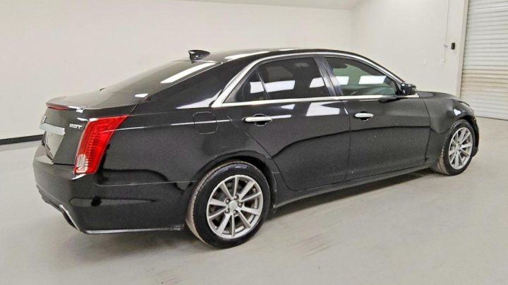 Cadillac CTS  2018