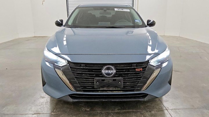 Nissan Sentra  2025