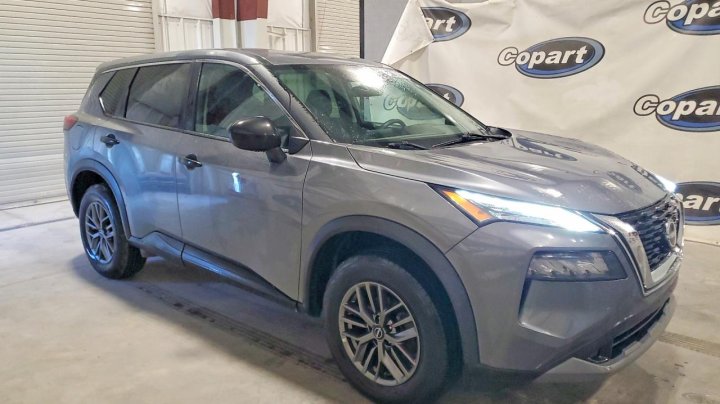 Nissan ROGUE  2023