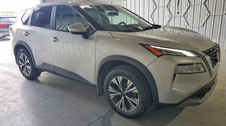Nissan ROGUE  2023