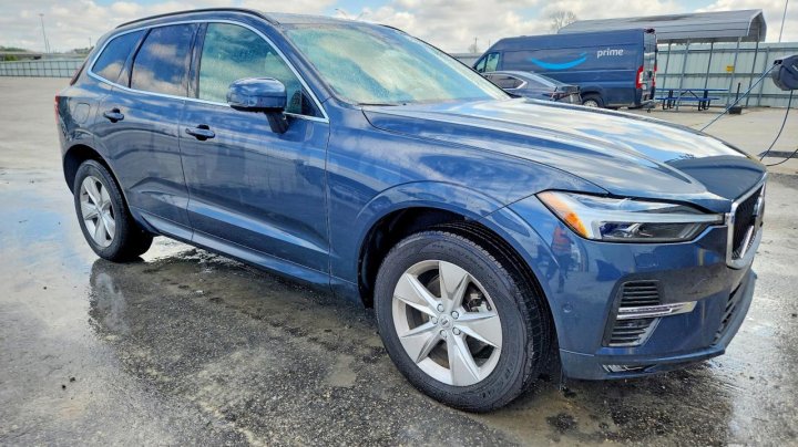 Volvo XC60  2022