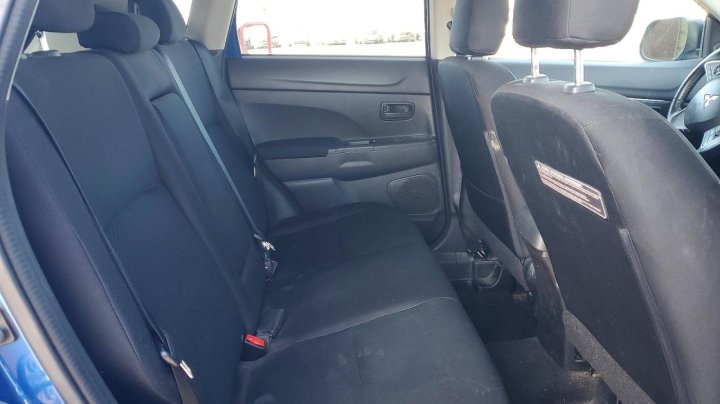 Mitsubishi Outlander  2015