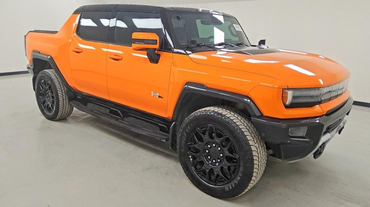 GMC HUMMER  2024