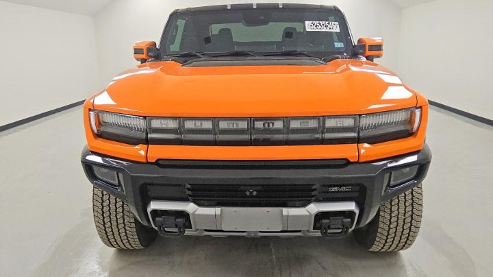 GMC HUMMER  2024