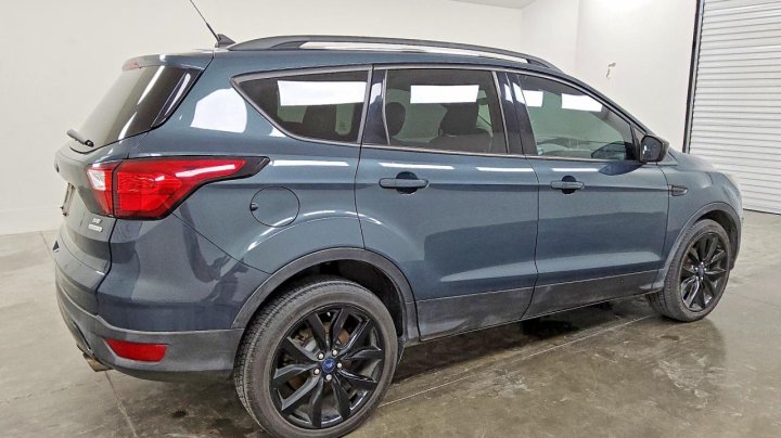 Ford Escape  2019