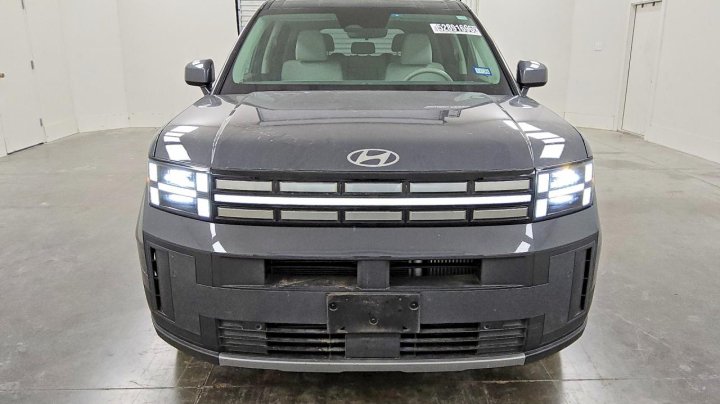 Hyundai SANTA  2025