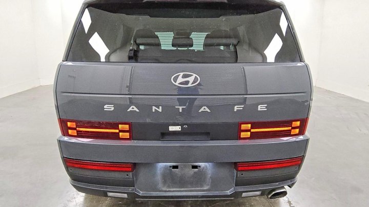 Hyundai SANTA  2025