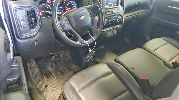 Chevrolet Silverado  2023