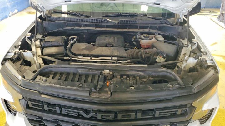 Chevrolet Silverado  2023