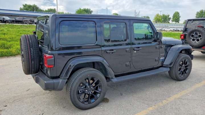 JEEP WRANGLER  2023