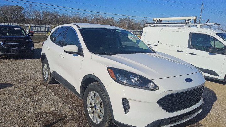 Ford Escape  2021