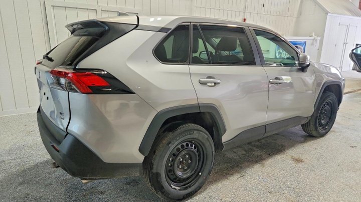 Toyota RAV4  2025