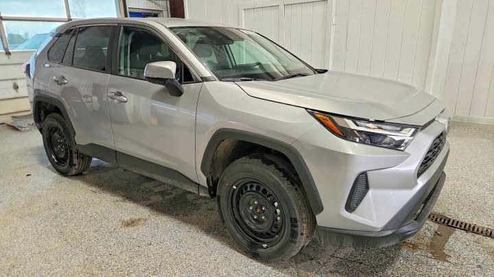 Toyota RAV4  2025