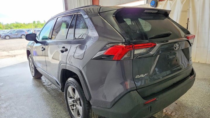 Toyota RAV4  2025