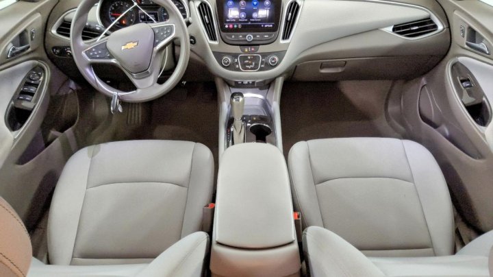 Chevrolet Malibu  2020