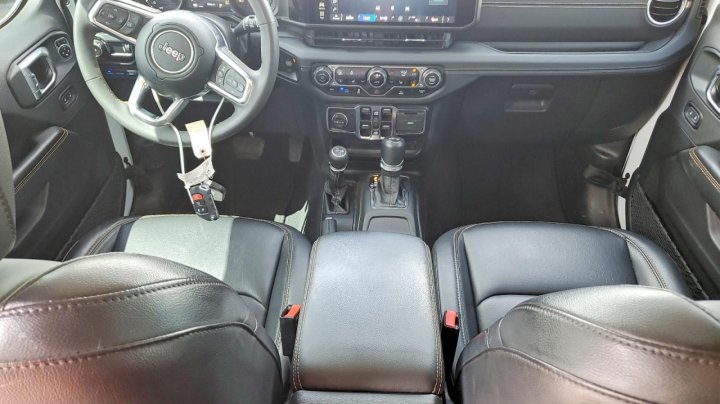 JEEP WRANGLER  2024
