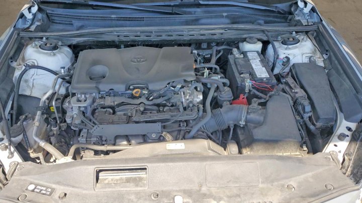 Toyota Camry  2021