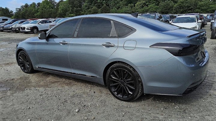 Hyundai Genesis  2016
