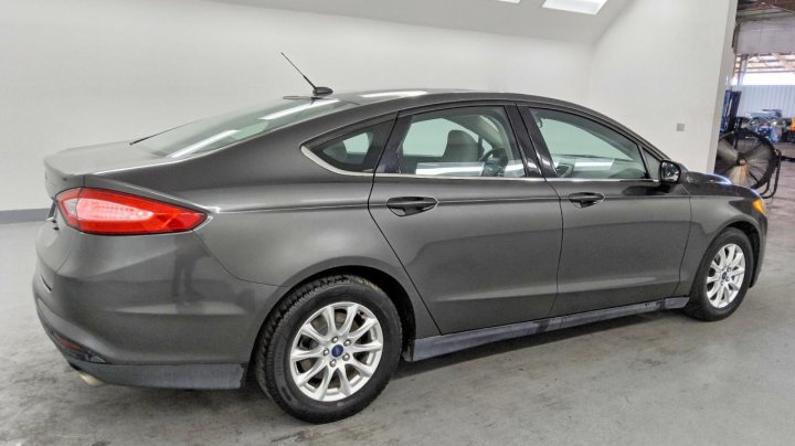Ford FUSION  2016