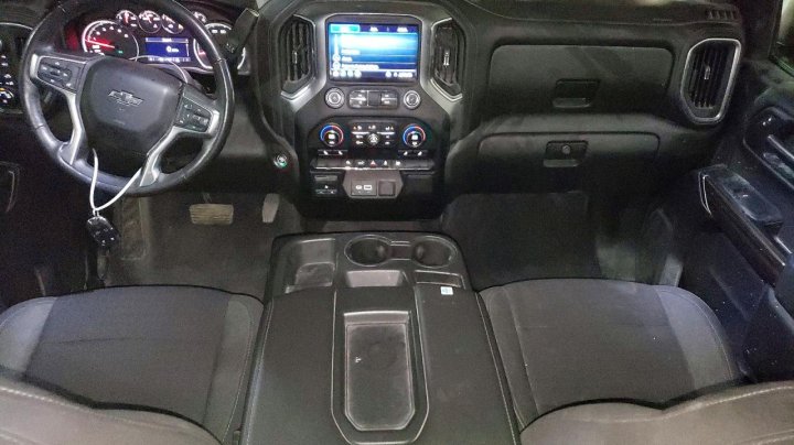 Chevrolet Silverado  2020