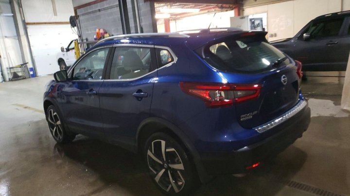 Nissan ROGUE  2022