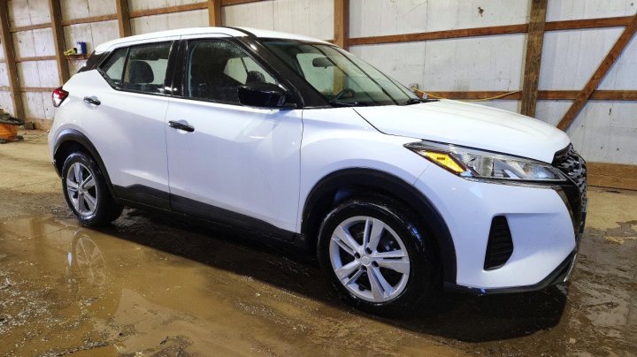 Nissan Kicks  2022