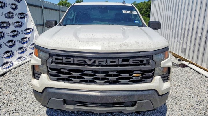 Chevrolet Silverado  2023