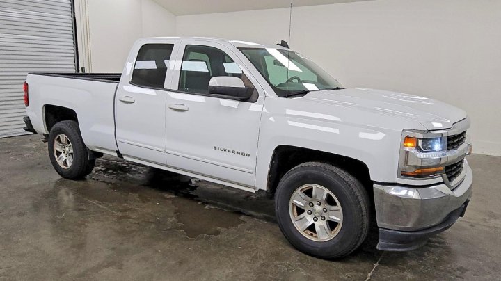 Chevrolet Silverado  2018