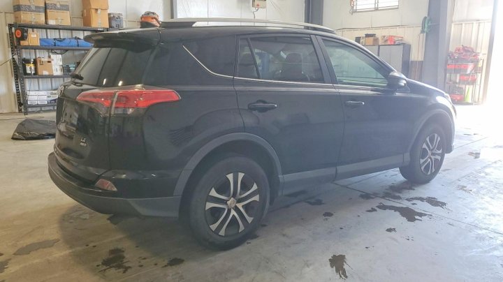 Toyota RAV4  2018