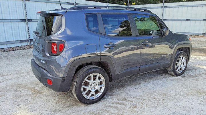 JEEP RENEGADE  2022