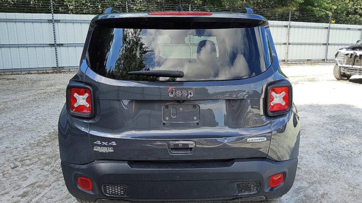 JEEP RENEGADE  2022