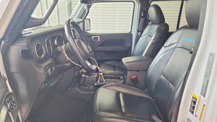 JEEP WRANGLER  2023
