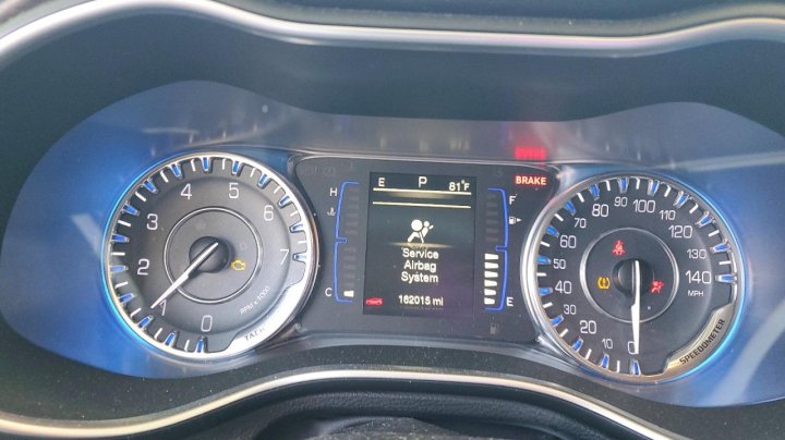 CHRYSLER 200  2016